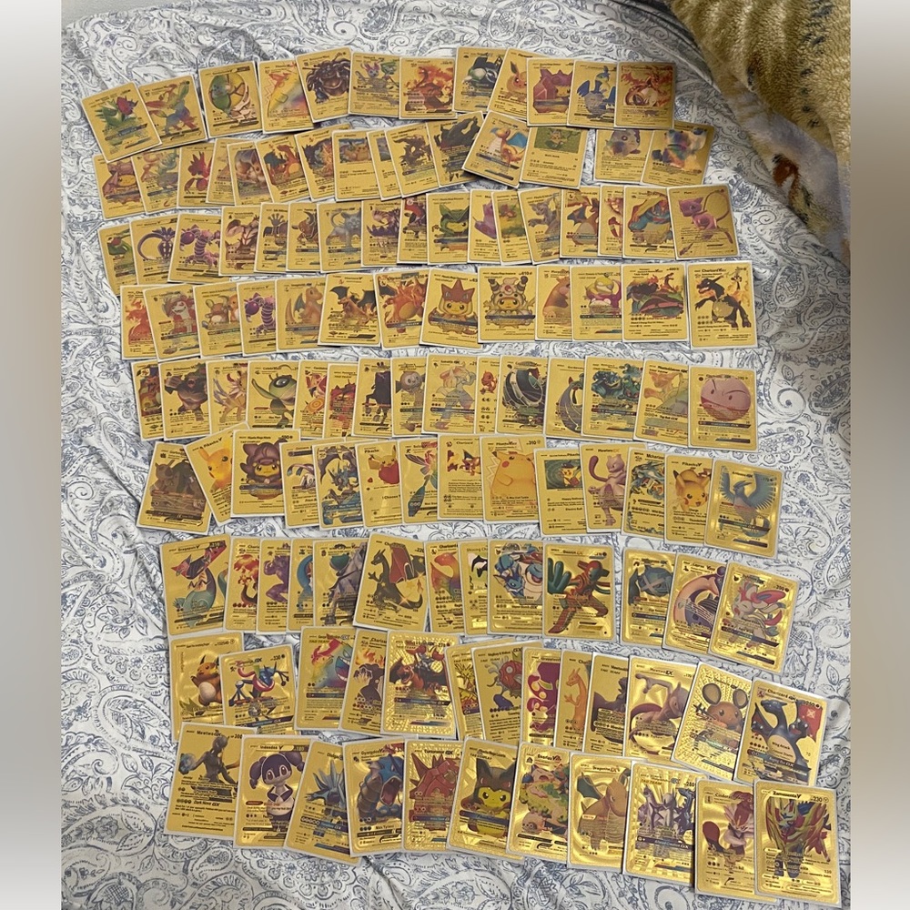 Gold Pokémon Cards